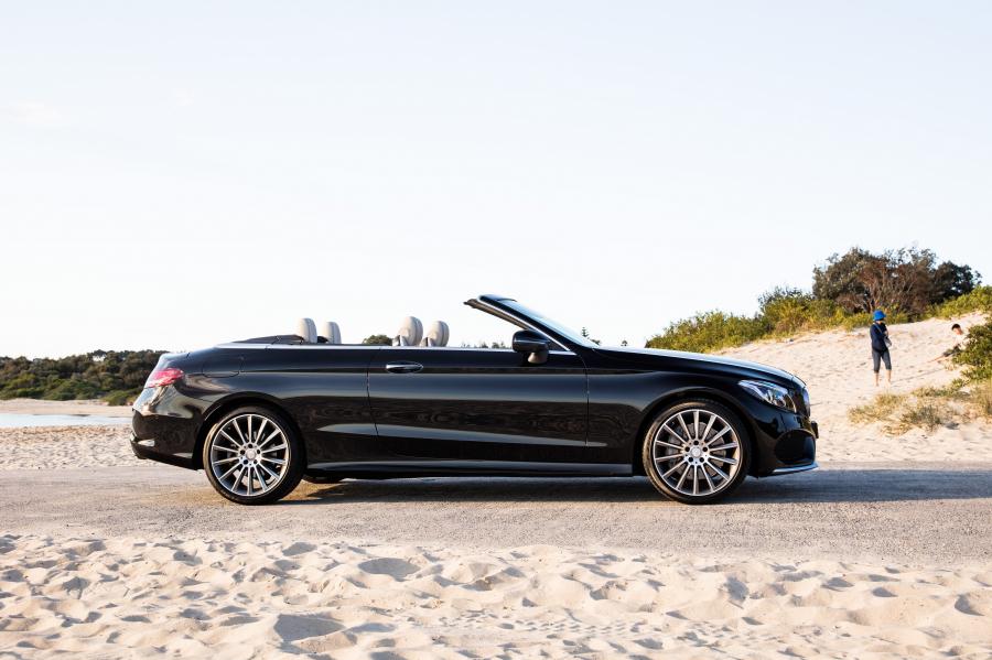  Mercedes-Benz C300 Cabriolet AMG Line 2016 года  (AU) (фото 21 из 24)